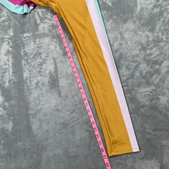 GoldSheep Leggings Bra Set Gold Large Grogu Mandalorian Sporty Athleisure Gym - Picture 13 of 14